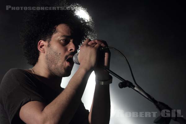 TWIN SHADOW - 2011-02-04 - PARIS - Nouveau Casino - 